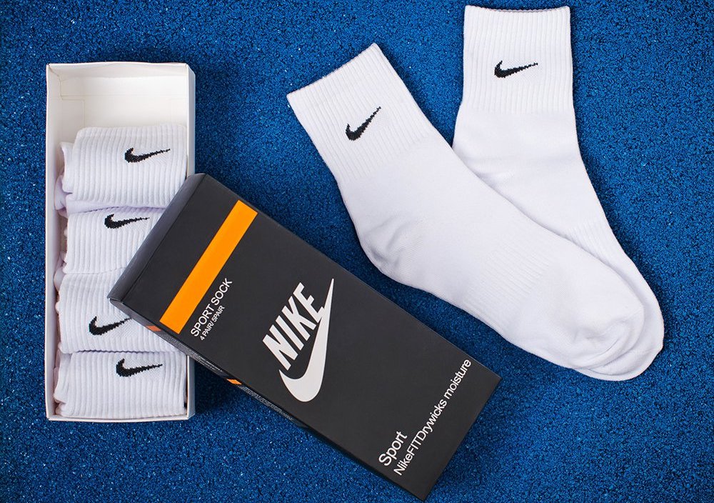 Мужские носки Nike: короткие белые спортивные носки и другие модели от ...